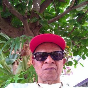 Meet your Posher, Moises